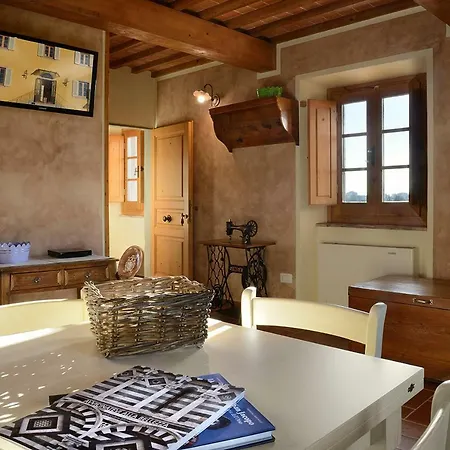 ファームステイ Amedea Tuscany Country Experience