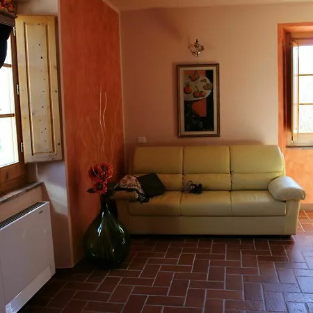 ファームステイ Amedea Tuscany Country Experience *