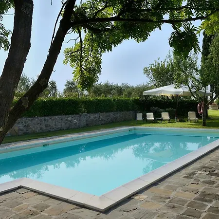Amedea Tuscany Country Experience ファームステイ ピストイア